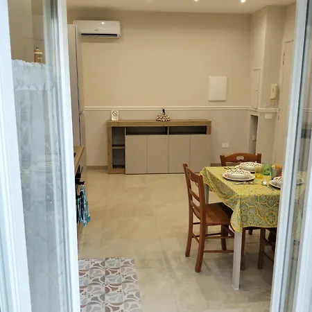 Flegrea House