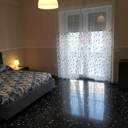 Flegrea House Lejlighed *